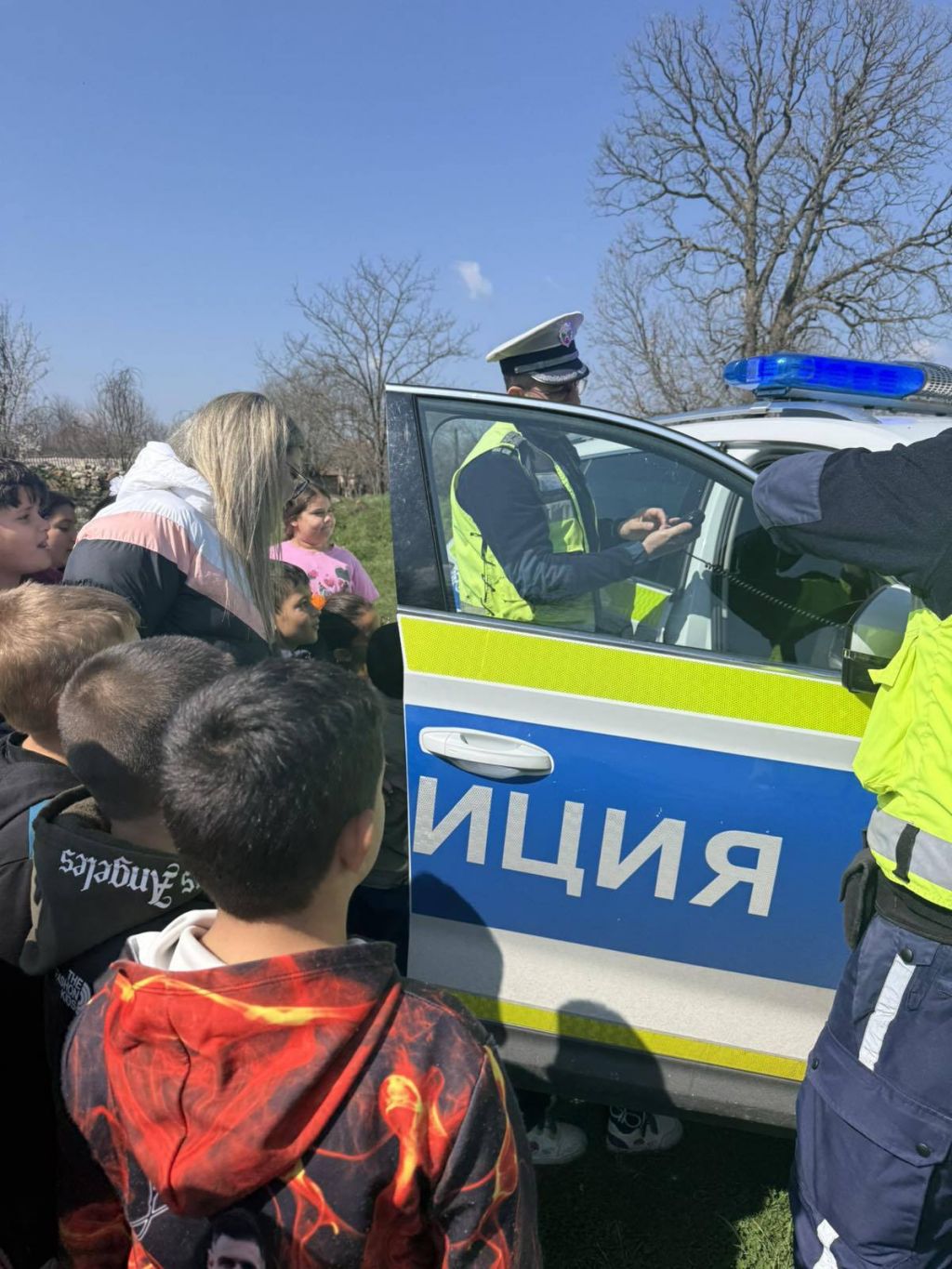 Спазването на правилата за движение по пътищата 8